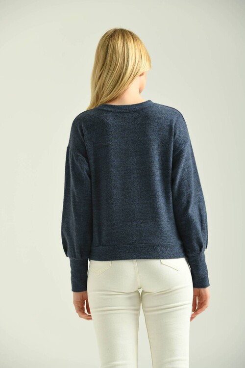 Saks Crew Neck Yumos Knitted Blouse