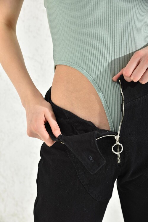 Su Yeşili Halter Yaka Çıtçıtlı Body