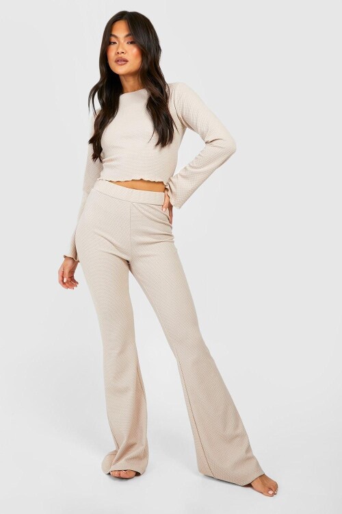 Bej Fırfır Detaylı Waffle Kumaş Bluz