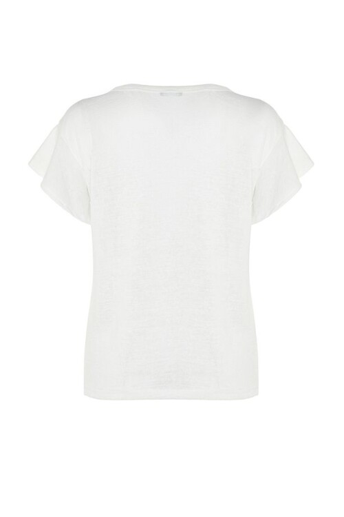 Beyaz V Yaka Keten Görünümlü Düğmeli Fırfırlı Regular Kalıp Örme T-Shirt