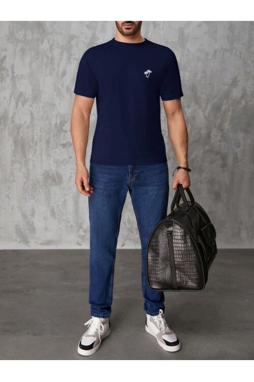 Erkek Lacivert Bisiklet Yaka Göğsü Palmiye Baskılı T-Shirt