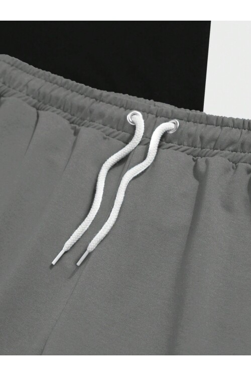 Erkek Siyah-Gri Alt-Üst Baskılı Şort Takım