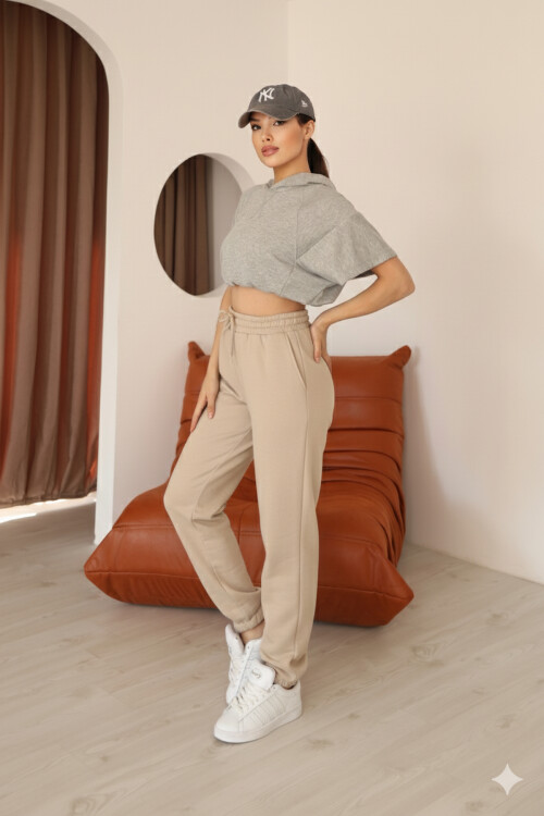 Kadın Bej Relaxed Kalıp Paça ve Bel Lastik Detaylı Eşofman Altı