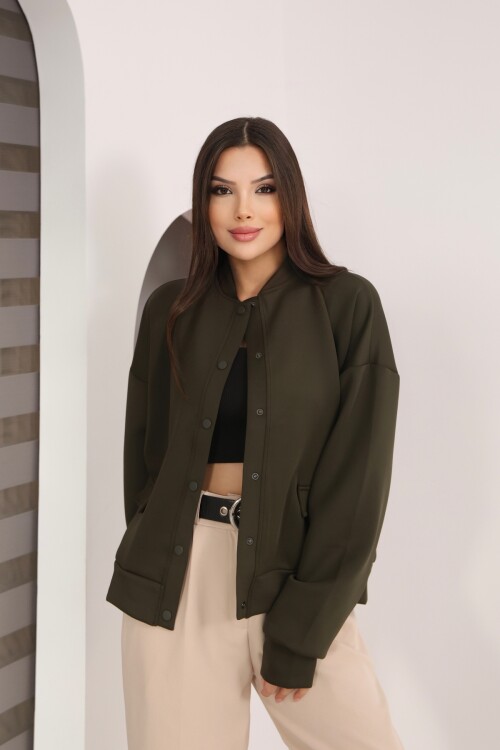 Kadın Haki Cep Detaylı ve Çıtçıt Detaylı Scuba Örme Ceket