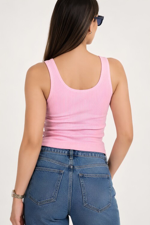 Pembe Fitted Havuz Yaka Atlet | Kalın Askılı Fitilli Kaşkorse Örme Kumaş | %98 Pamuk %2 Elastan Esnek Vücuda Oturan Basic Atlet