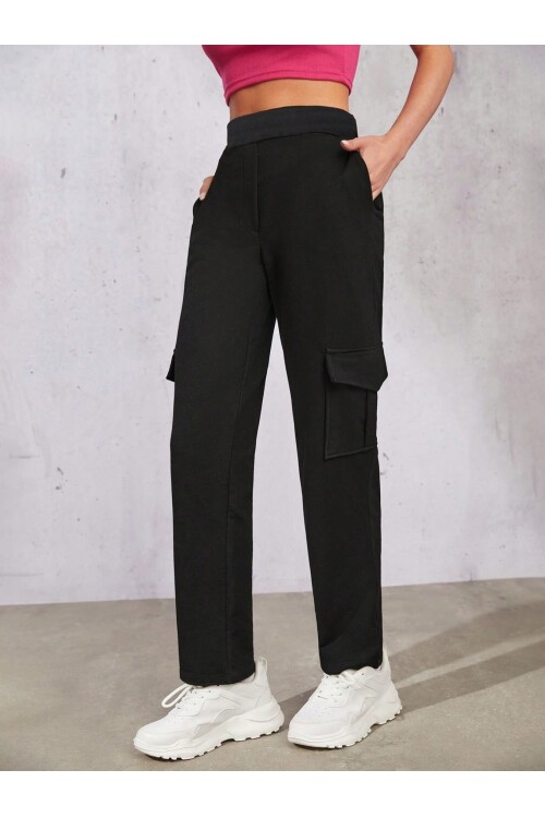 Kadın Siyah Beli Lastikli Düz Paça Kargo Pantolon