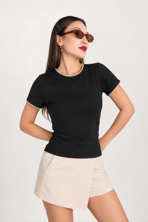 Siyah %100 Pamuk Kontrast Dikiş Detaylı Basic T-Shirt | Bisiklet Yaka Regular Kalıp | Kısa Kollu Süprem Örme Kumaş