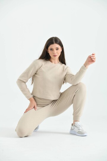 Bej Yumoş Kumaş Örme Pijama Takımı