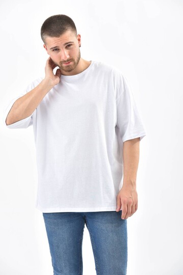 Beyaz Sırt Baskı Detaylı Ksa Kol T-Shirt
