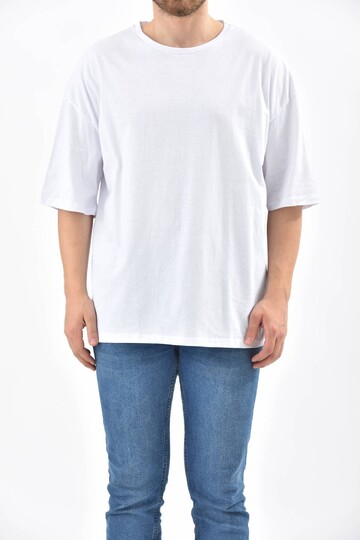 Beyaz Sırt Baskı Detaylı Ksa Kol T-Shirt