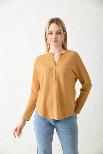 Camel Düğme Detaylı Örme Bluz