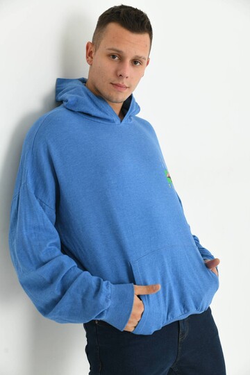 Erkek Mavi Oversize Kapüşonlu Sırt Baskılı Yıkamalı Sweatshirt