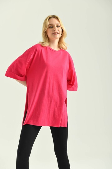 Fuşya Duble Kol Geniş Kesim Asimetrik Yırtmaçlı Örme T-Shirt