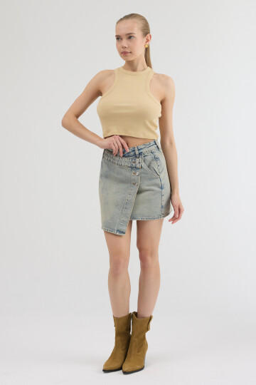 Buz Mavisi Yıkamalı Asimetrik Düğmeli ve Cep Detaylı Kot Şort Etek