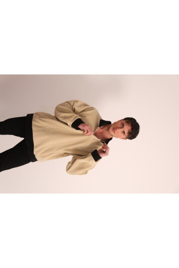 Erkek Bej Fermuarlı Yaka ve Kol Ucu Siyah Garni Detaylı Sweatshirt
