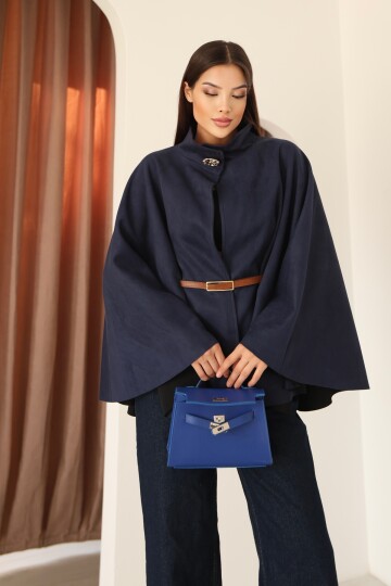 Kadın Lacivert Süet Kemer ve Yakası Düğme Detaylı Yarasa Kol Görünümlü Panço