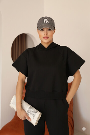 Kadın Siyah Ay Kol Kapüşonlu Relaxed Kalıp Örme Crop Sweatshirt