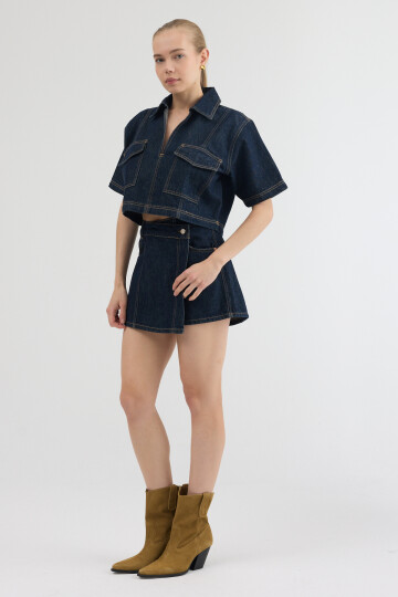 Koyu Lacivert Gömlek Yaka Cep Detaylı Üst ve Asimetrik Düğmeli Kot Şort Etek Urban Stil İkili Takım