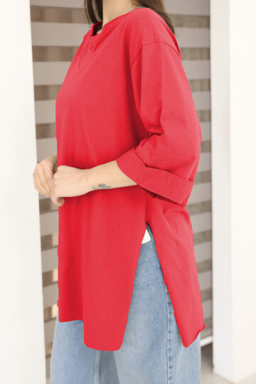 Moviment Kadın Standart Beden Duble Kol Yandan Yırtmaçlı Kırmızı T-shirt