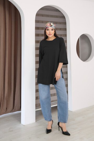 Moviment Kadın Standart Beden Duble Kol Yandan Yırtmaçlı Siyah T-shirt