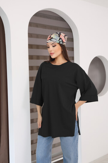 Moviment Kadın Standart Beden Duble Kol Yandan Yırtmaçlı Siyah T-shirt