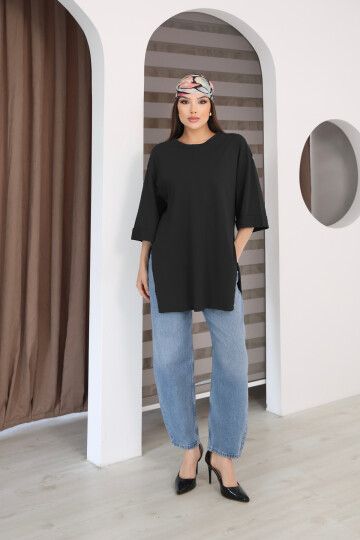 Moviment Kadın Standart Beden Duble Kol Yandan Yırtmaçlı Siyah T-shirt